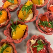 Canapes selection - 6 pieces per guest 
