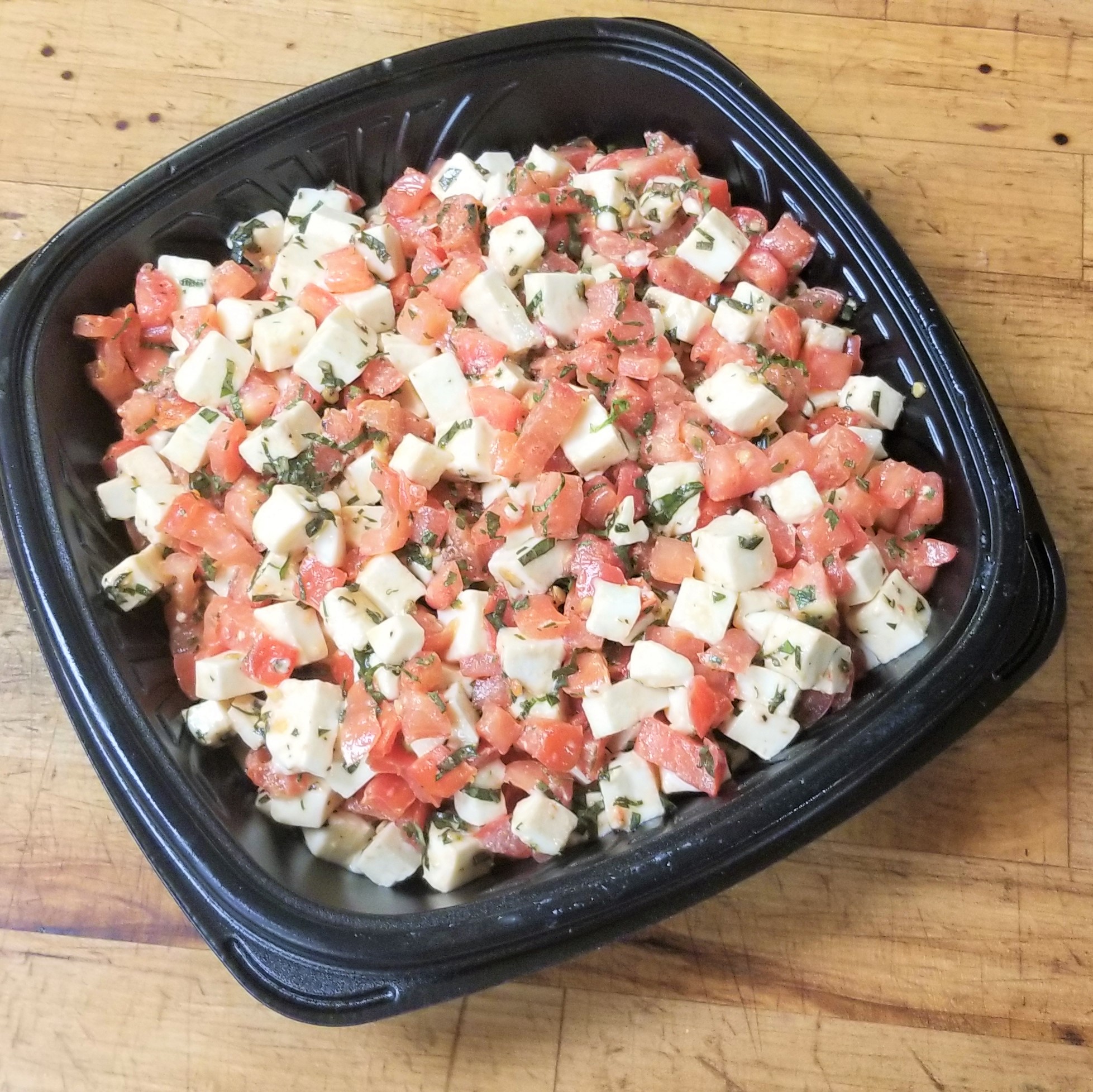 Bruschetta Topping - Traditional Tomato, Basil, Fresh Mozzarella (quarts)