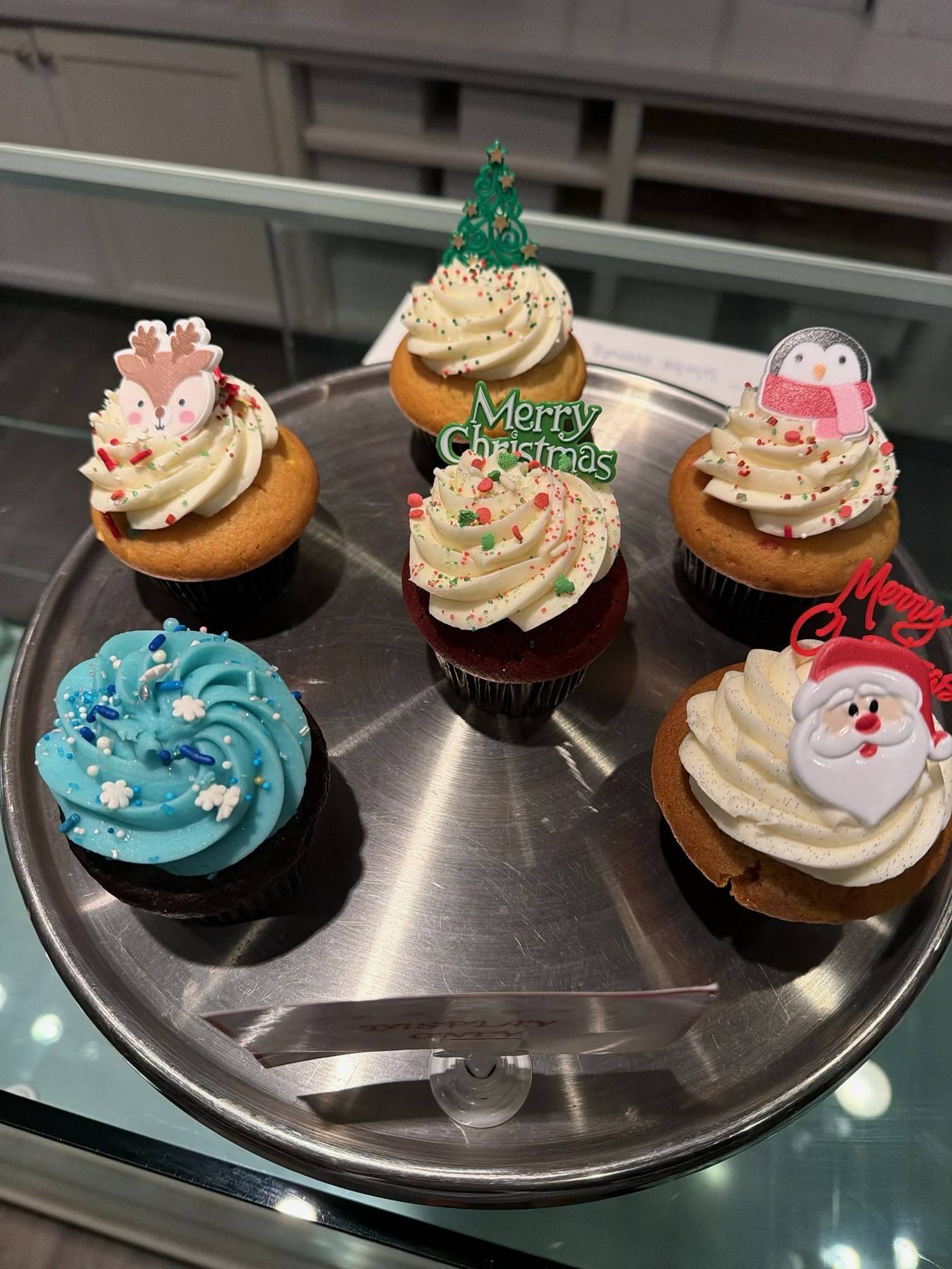 Christmas cupcakes