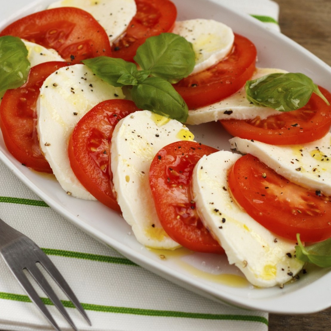 Tomato & Mozzarella Salad